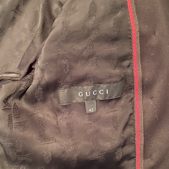 On Hold - Gucci double breasted jacket - Picture 10 of 11